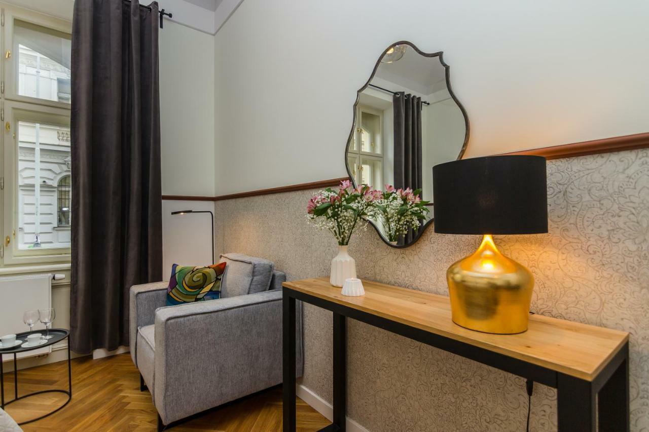 Prague Trendy Central Apartment By Michal&Friends ภายนอก รูปภาพ